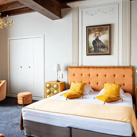 Отель Grand Hotel Montespan Talleyrand Бурбон-л’Аршамбо