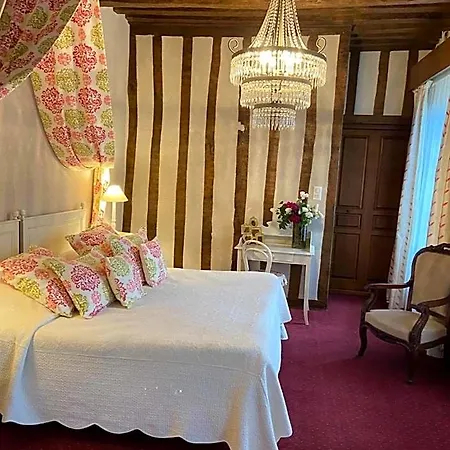 Grand Montespan Talleyrand 4* Bourbon-lʼArchambault