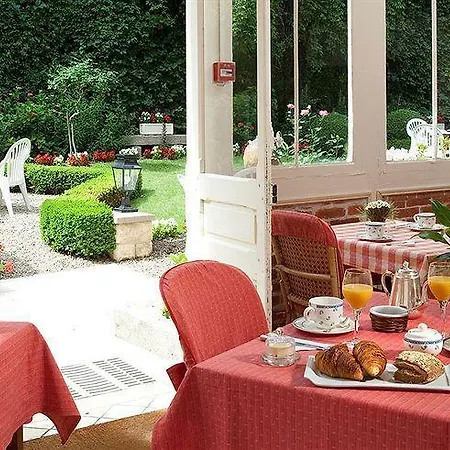 Grand Montespan Talleyrand Hotel