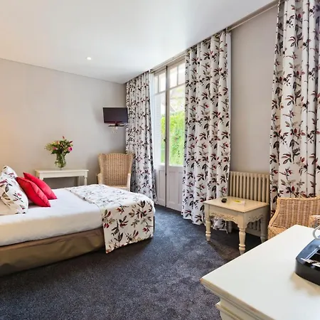 Отель Grand Hotel Montespan Talleyrand
