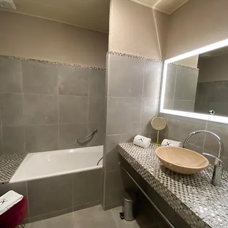 Grand Montespan Talleyrand Szálloda 4*