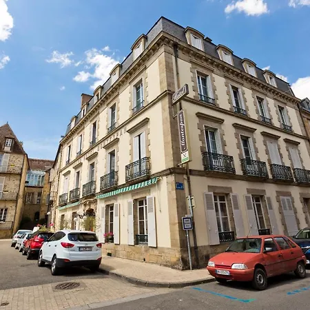 Grand Montespan Talleyrand Szálloda Bourbon-lʼArchambault