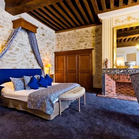 Grand Montespan Talleyrand 4* Bourbon-lʼArchambault