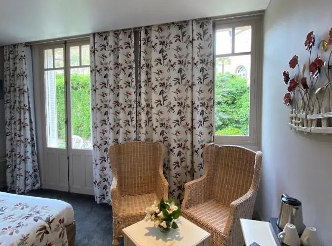 Grand Montespan Talleyrand Hotell