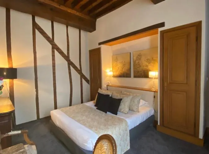 Grand Montespan Talleyrand Hotell Bourbon-lʼArchambault