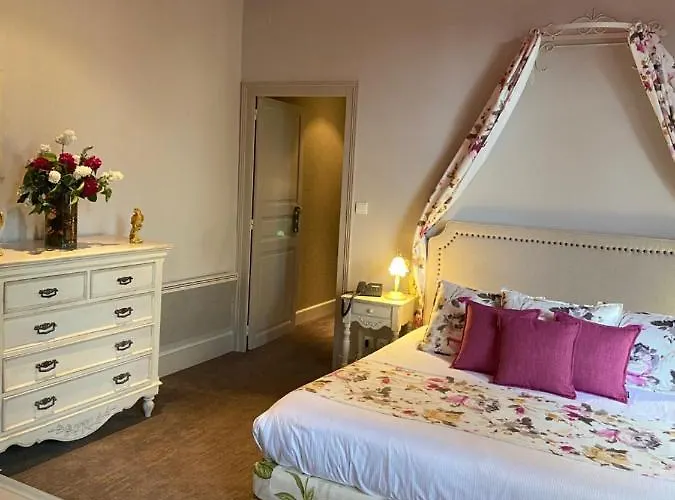 Hotell Grand Montespan Talleyrand Bourbon-lʼArchambault